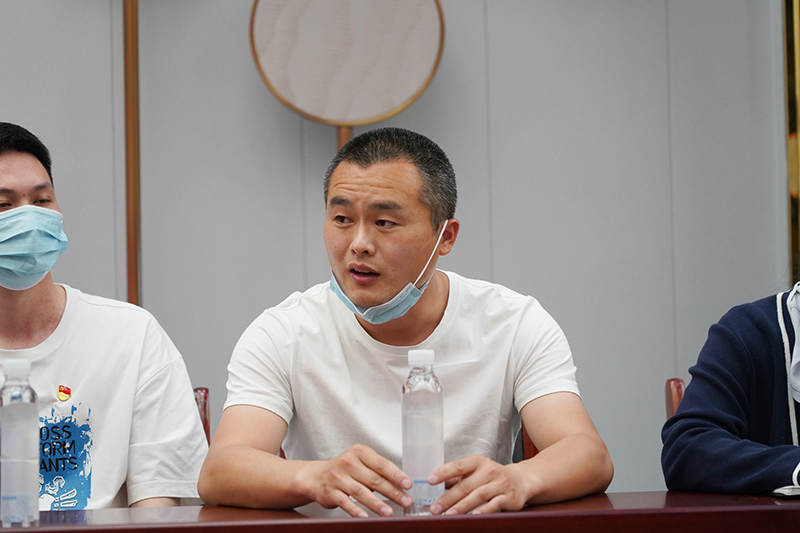 1664416052511859.jpg 团员青年发言 (2).jpg